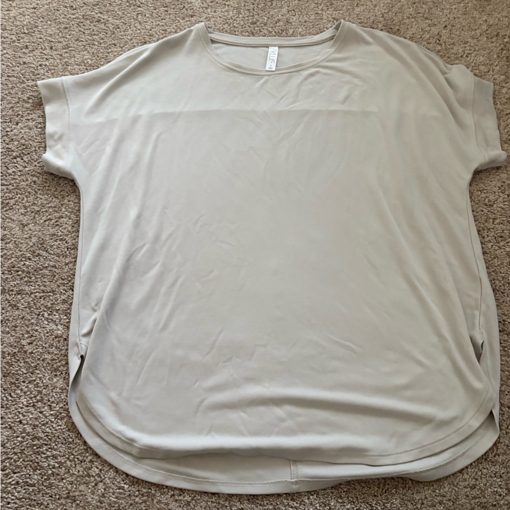 STYLUS Women's Beige Short Sleeve Top